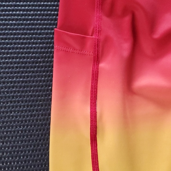 Curves & Combat Boots 💚PERFECT condition - Picture 3 of 8